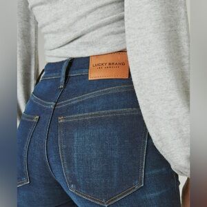 Lucky Brand Women's Dark Blue High Rise Jeans